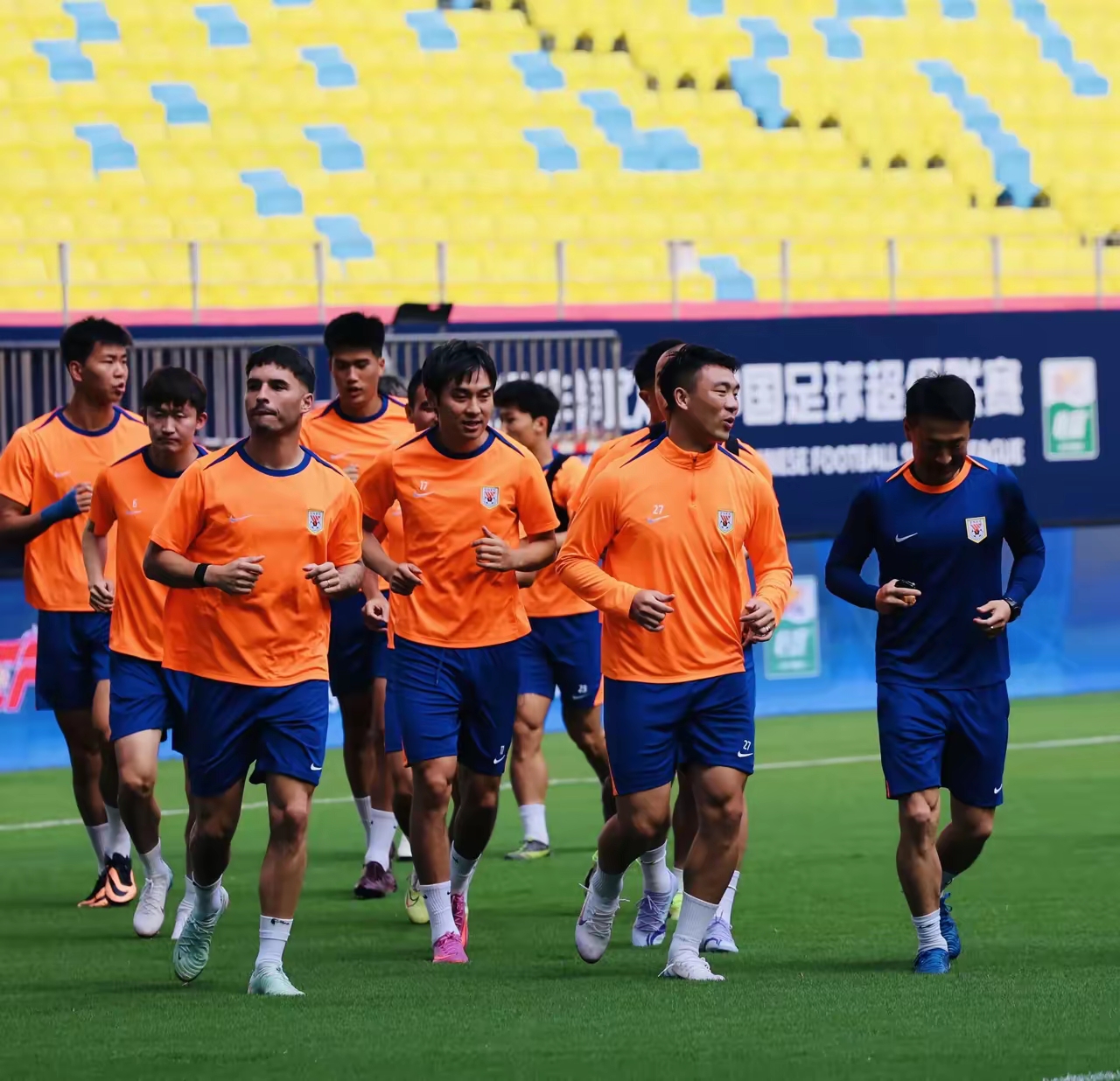 开云平台 -全明星赛赛程吃紧，成都蓉城窗口期主帅复盘，信心回归，阵容厚度经受考验(晚祺鑫文章免费)