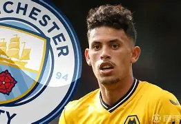 开云网站 -皇家社会训练开放日；转会期复出首秀引欢呼；德甲在即；训练强度明显提升 