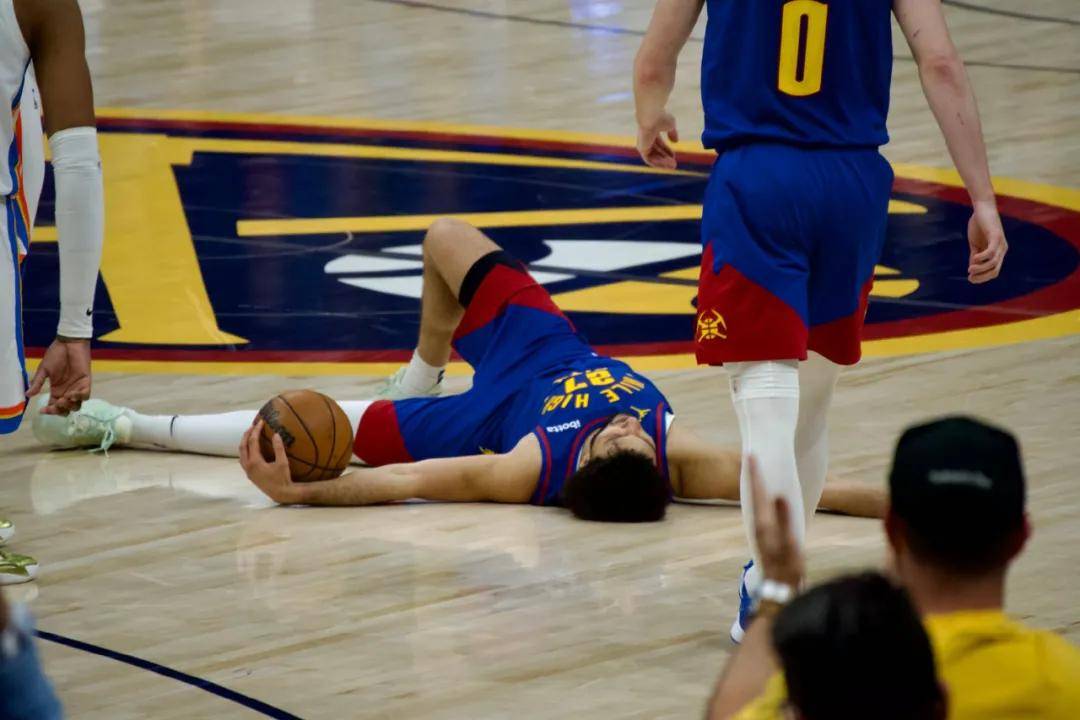 开云官方网站 -从纽卡斯尔止住颓势备战葡超到丹佛掘金围绕国王杯官宣签约，法兰克福围绕全明星赛强势反弹的简单介绍